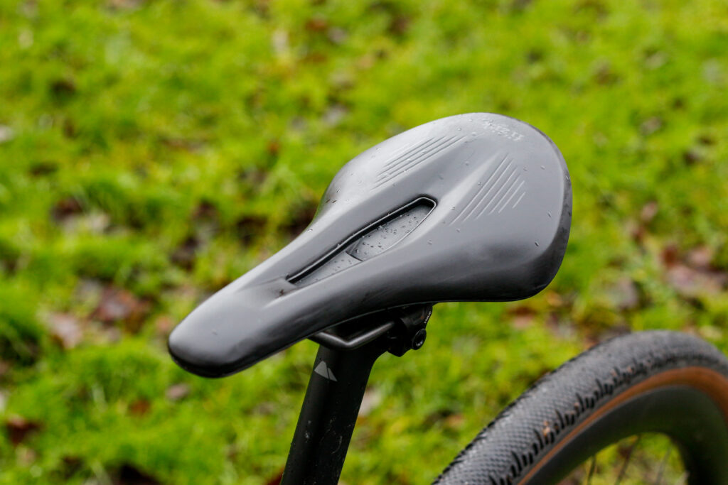 Fizik Vento Argo X3 gravel saddle - Cycling News | off-road.cc